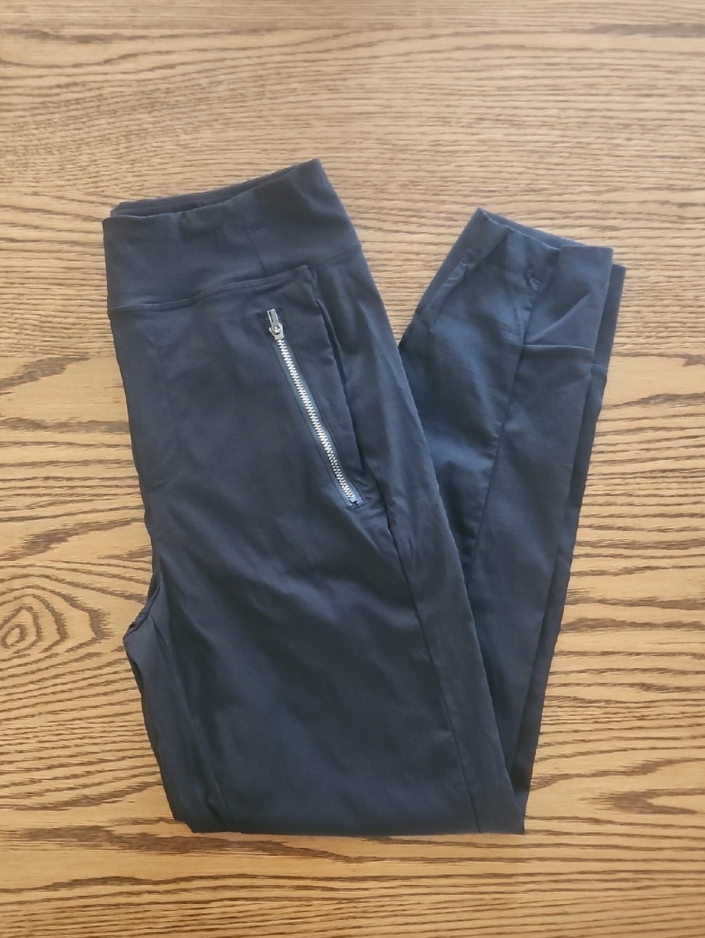 EUC Athleta Trekkie North Jogger